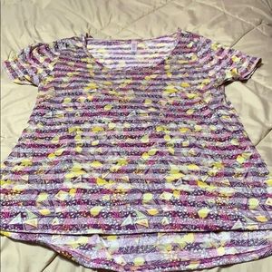 Like new classic medium Lularoe